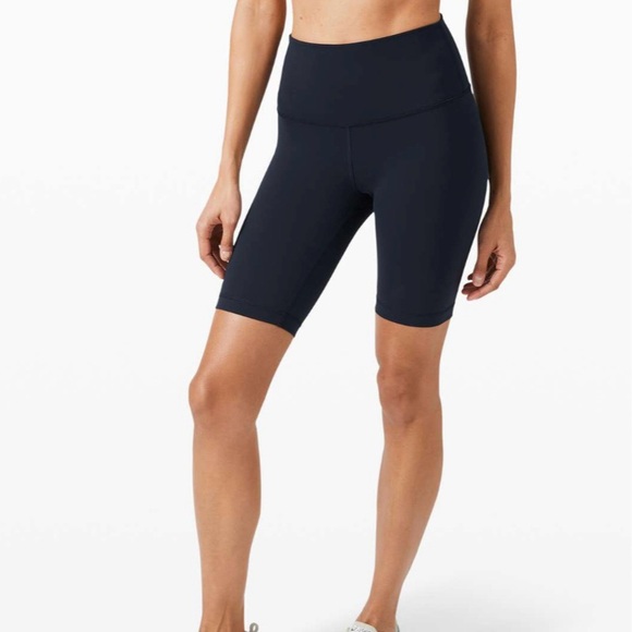 LULULEMON True Navy Wunder Train High-Rise Short 8" Active Training Biker Size 4 - Picture 1 of 13